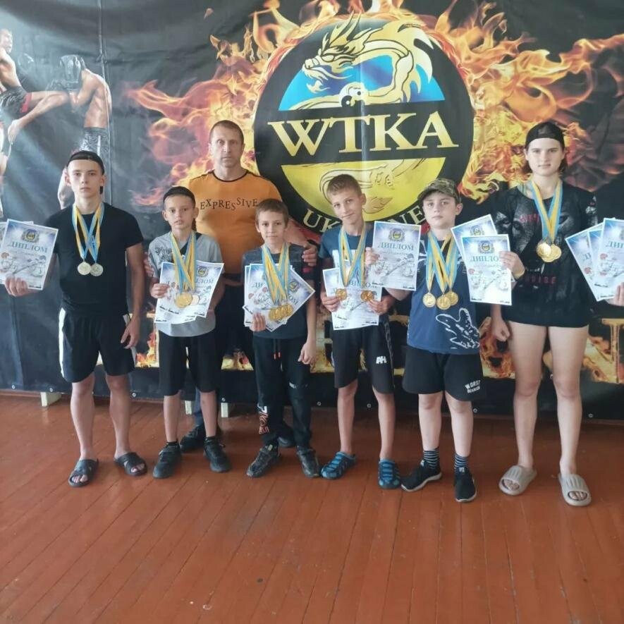 Спортсмени Мирнограда вибороли 13 золотих та 3 срібних медалі на Всеукраїнському турнірі найсильніших кікбоксерів України WTKA 