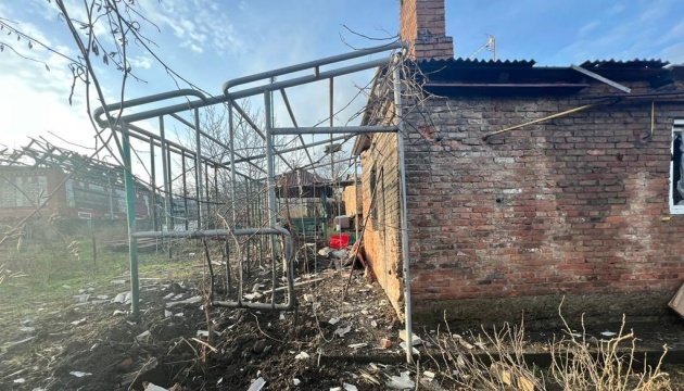Росіяни за добу обстріляли 17 населених пунктів на Донеччині, є загиблі та поранені