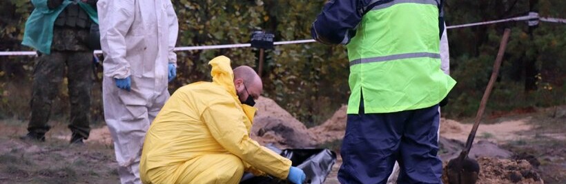 Понад 120 тіл ексгумувала поліція Донеччини на деокупованих територіях