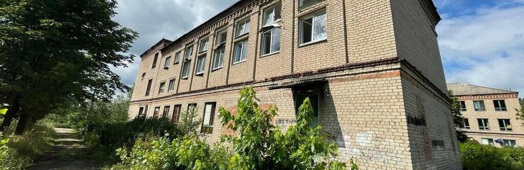 Поранено трьох цивільних мешканців. Поліцейські Донеччини фіксують наслідки російських обстрілів