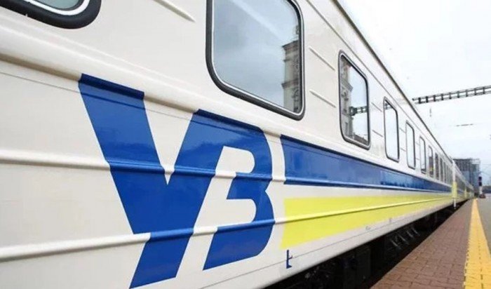 Продовжує курсувати евакуаційний потяг з Покровська до Львова
