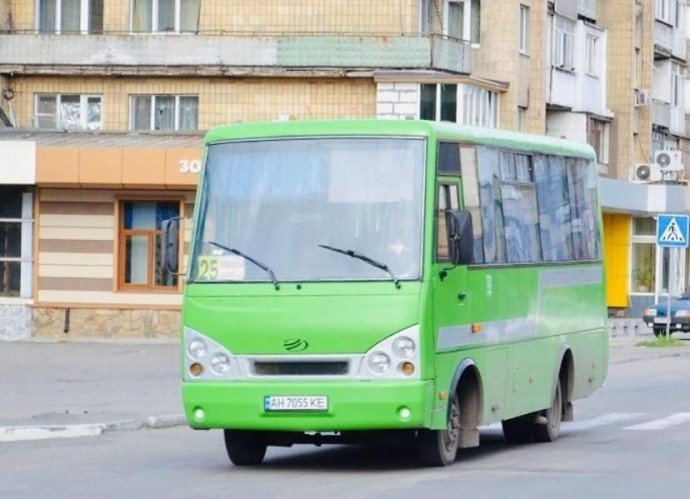У Покровську, у зв'язку з виробничою необхідністю, деякі автобуси були зняті з рейсів
