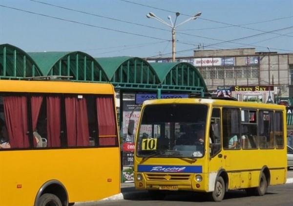 Графік руху маршрутів загального користування у Покровську станом на сьогодні