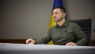 Ситуація на фронті та розвіддані про плани РФ: Зеленський провів нараду