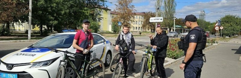 Мирноградські правоохоронці проводять профілактичні бесіди з юними учасниками дорожнього руху