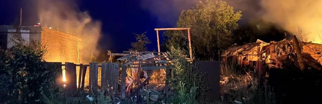 Російські окупанти за добу обстріляли 12 населених пунктів Донеччини: 8 людей поранені
