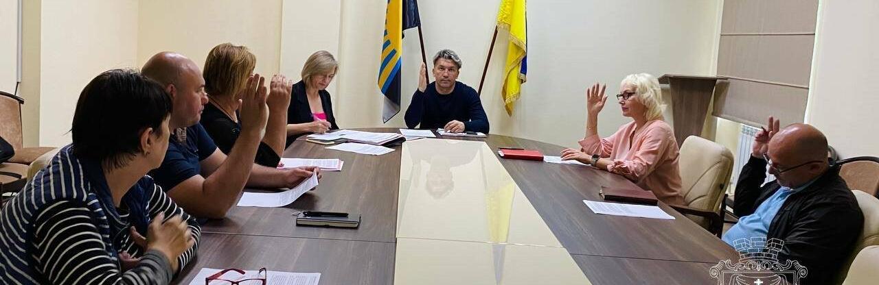 Адмінкомісія у Покровську розглянула протоколи щодо спалювання сухого листя і трави