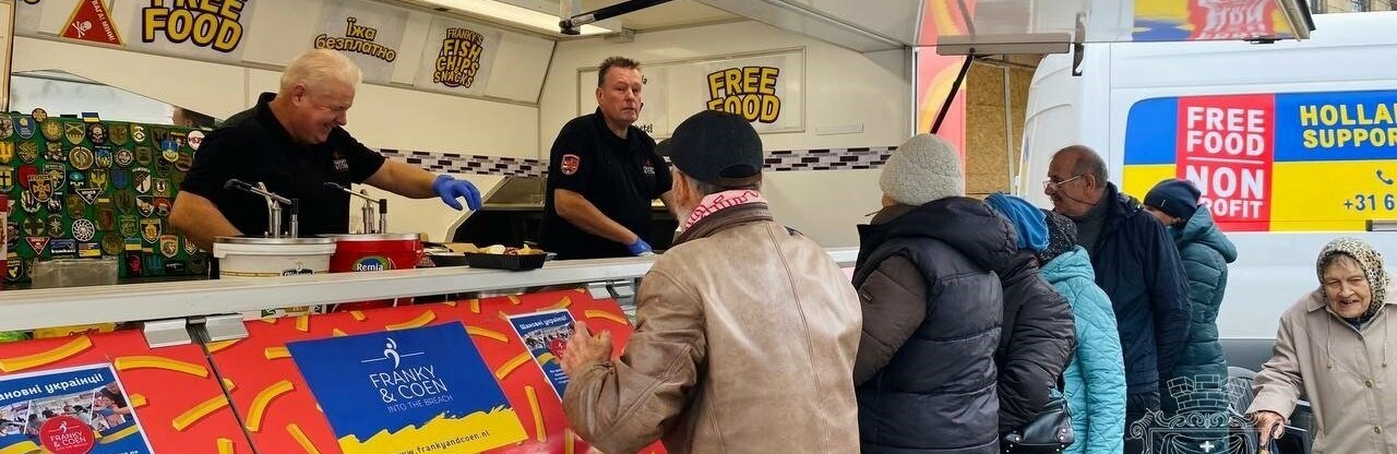 До Покровська з благодійною акцією завітали волонтери з Нідерландів