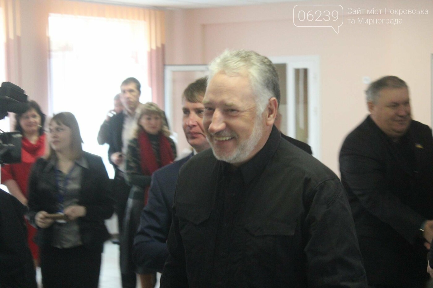 Жебривский проинспектировал ход выполнения ремонтных работ..., фото-2 Жебривский проинспектировал ход выполнения ремонтных работ в опорной школе Мирнограда, школа практически готова к открытию , фото-2