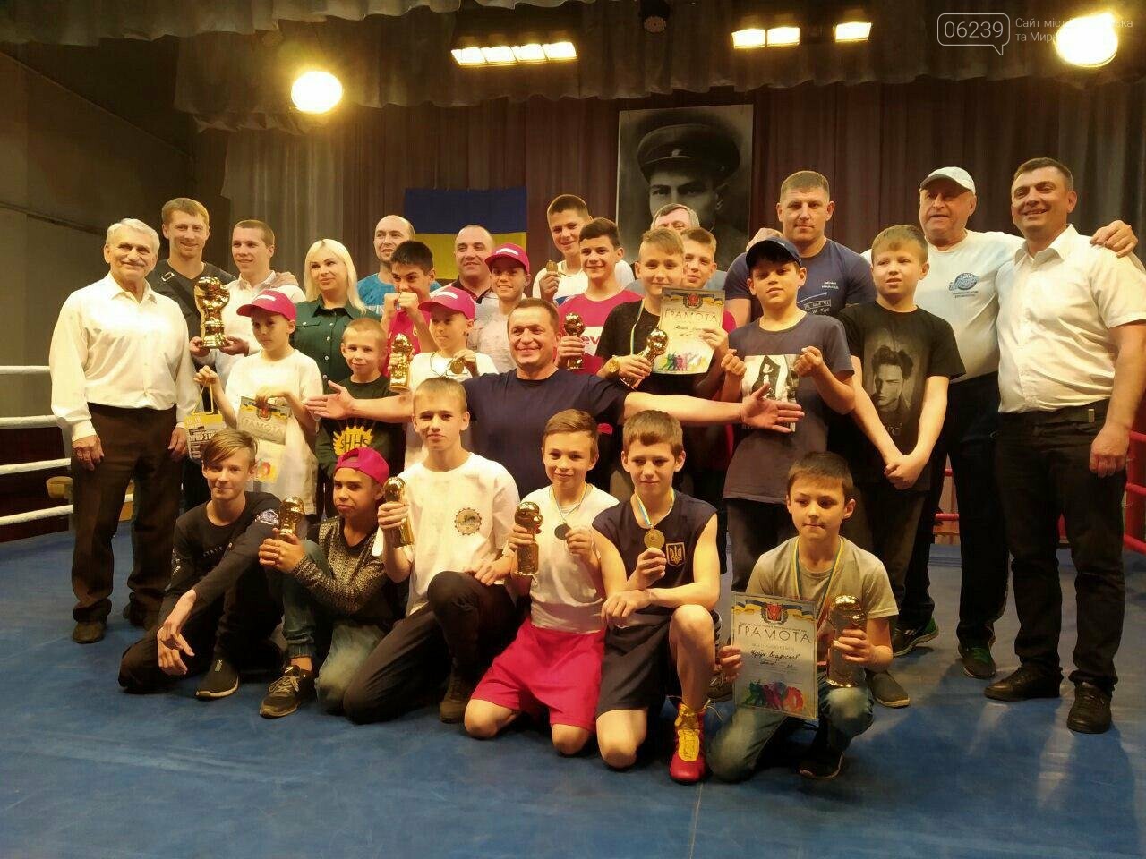 В Мирнограді відбувся відкритий обласний турнір з боксу, п..., фото-2 В Мирнограді відбувся відкритий обласний турнір з боксу, присвячений пам’яті Андрія Дударенка, фото-2