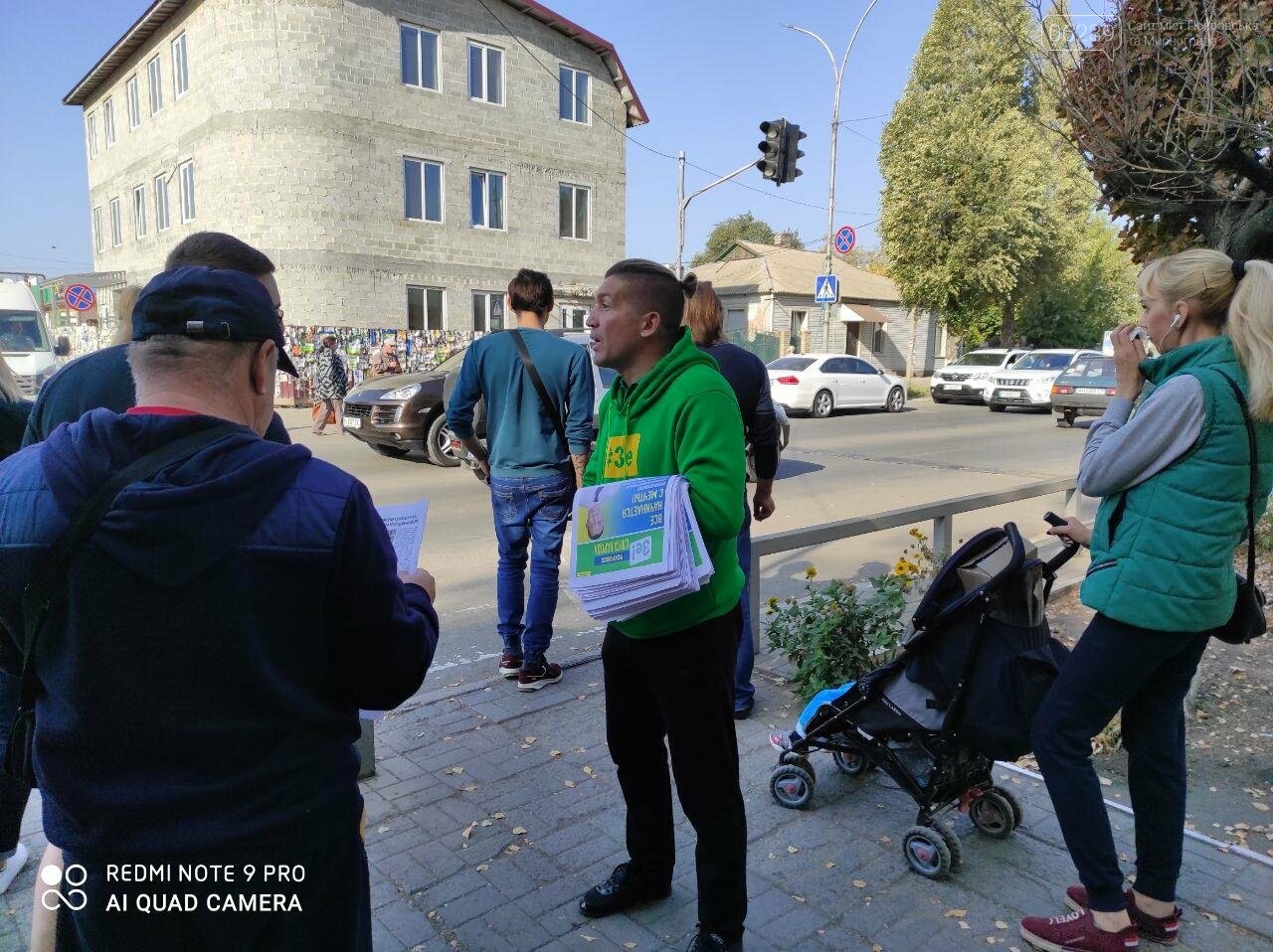 Покрова в Покровске с зеленым оттенком: кандидаты в депутат..., фото-1 Покрова в Покровске с зеленым оттенком: кандидаты в депутаты от партии «Слуга народа» отвечали своим избирателям!, фото-1