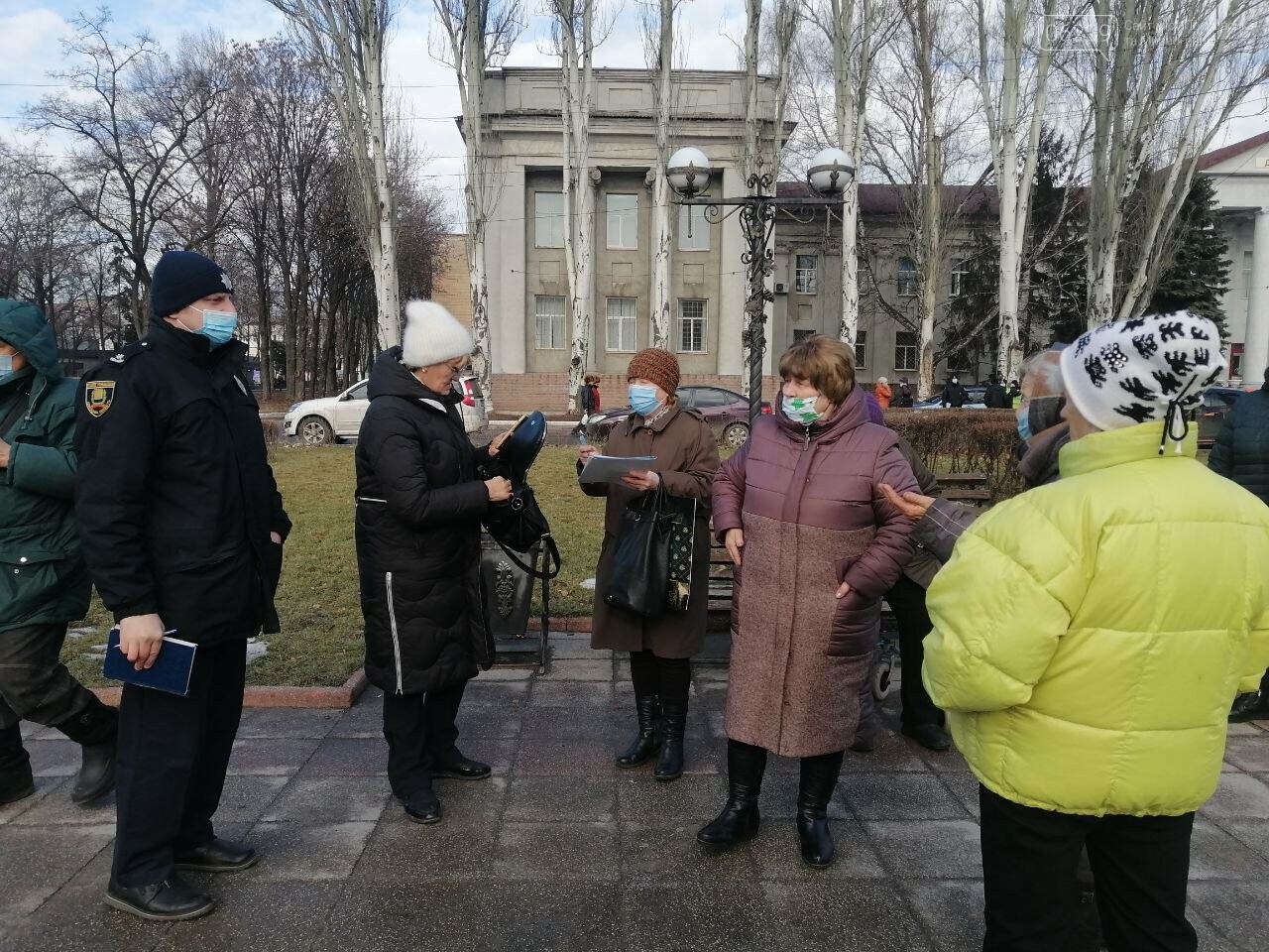 В Покровске прошел очередной митинг против повышения тарифов на коммунальные услуги, фото-2