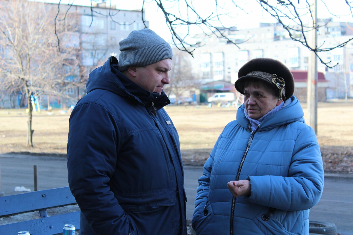 При содействии Андрея Аксенова в Покровске началась замена аварийных козырьков, фото-9