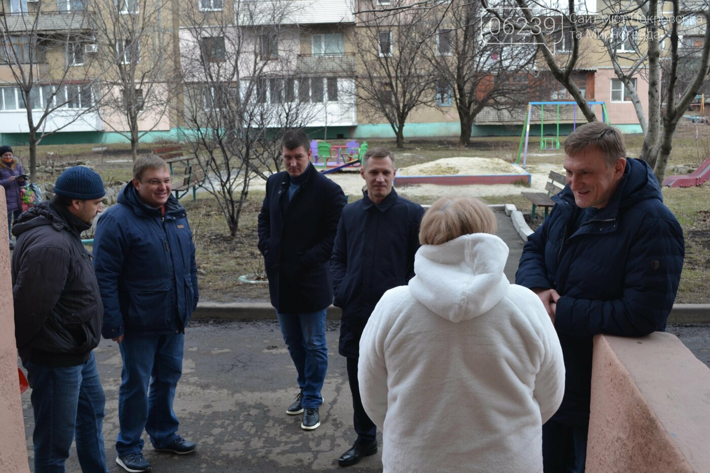 В одной из многоэтажек Покровска запустили новый лифт (ФОТО), фото-8