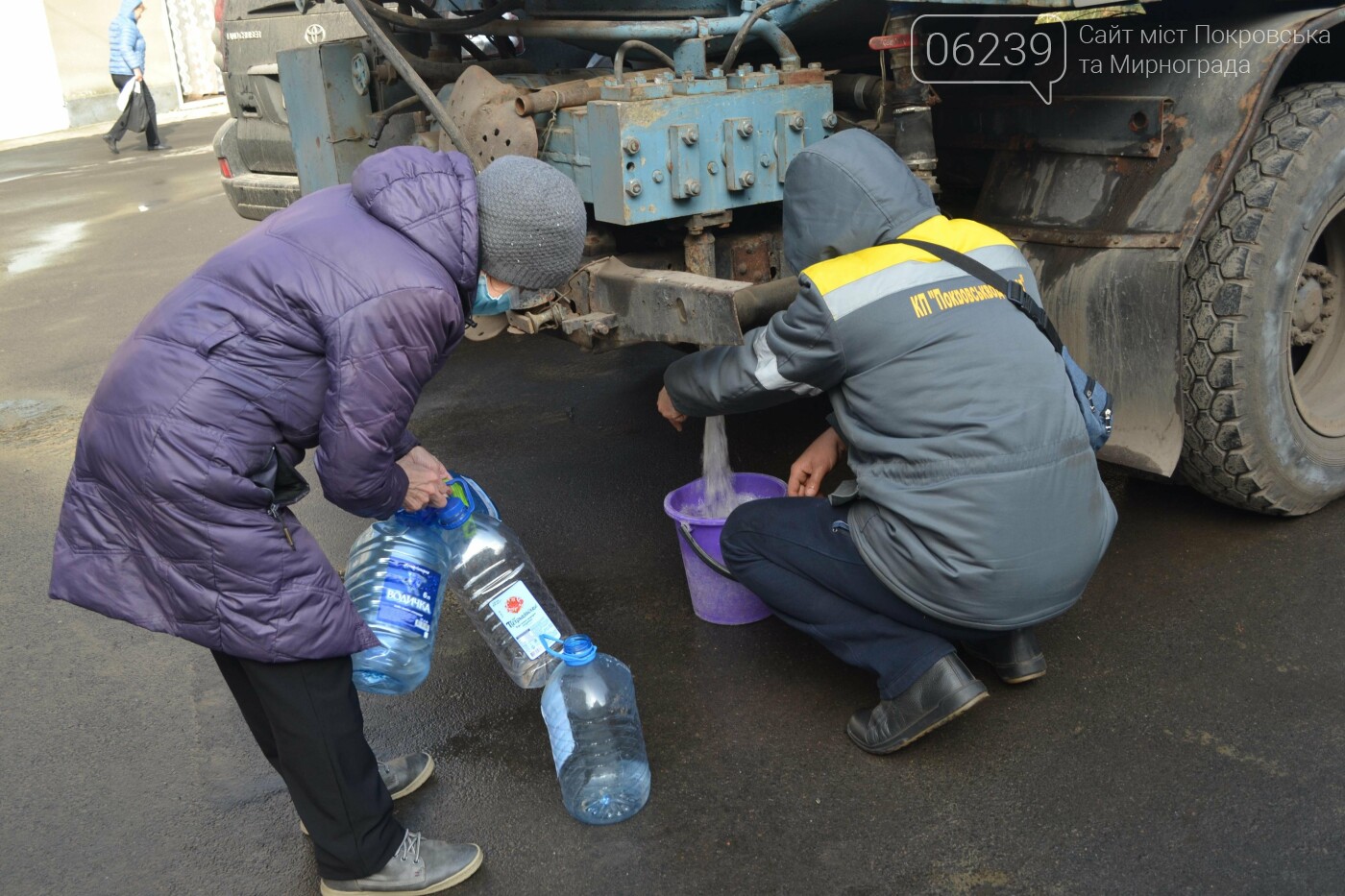 В Покровске осуществляется подвоз технической воды (ФОТО), фото-13