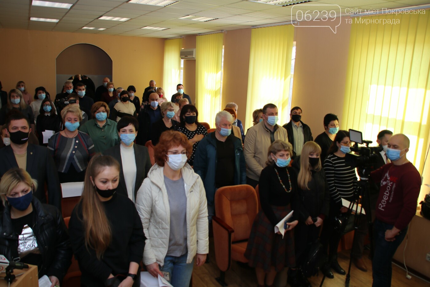 Поддержка требований протестующих и вопросы бюджета: в Мирнограде состоялась сессия городского совета, фото-3