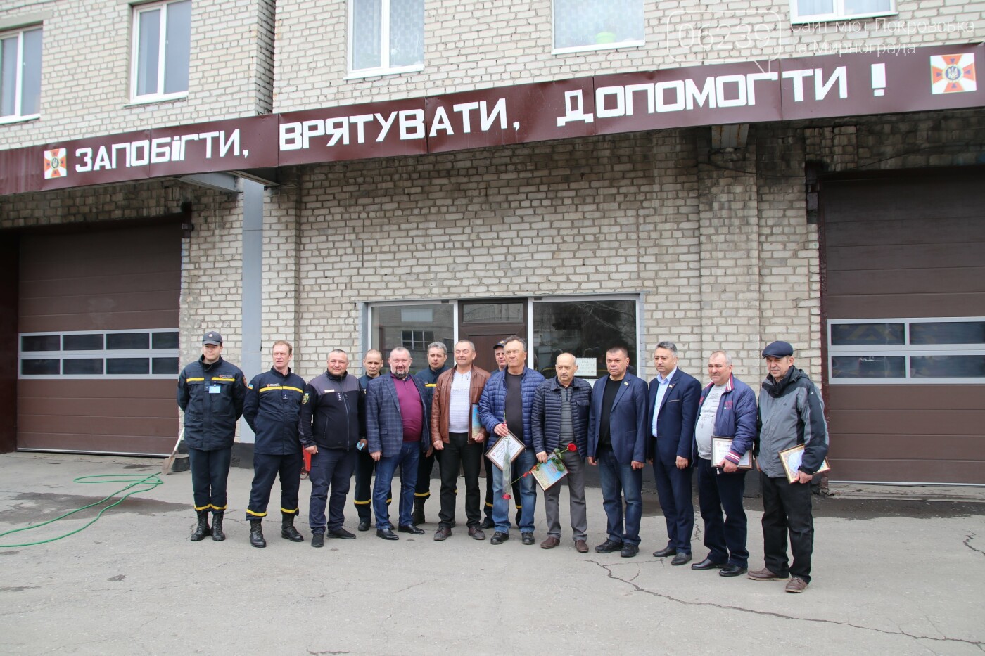 В Покровске спасателей поздравили с днём пожарной охраны , фото-8