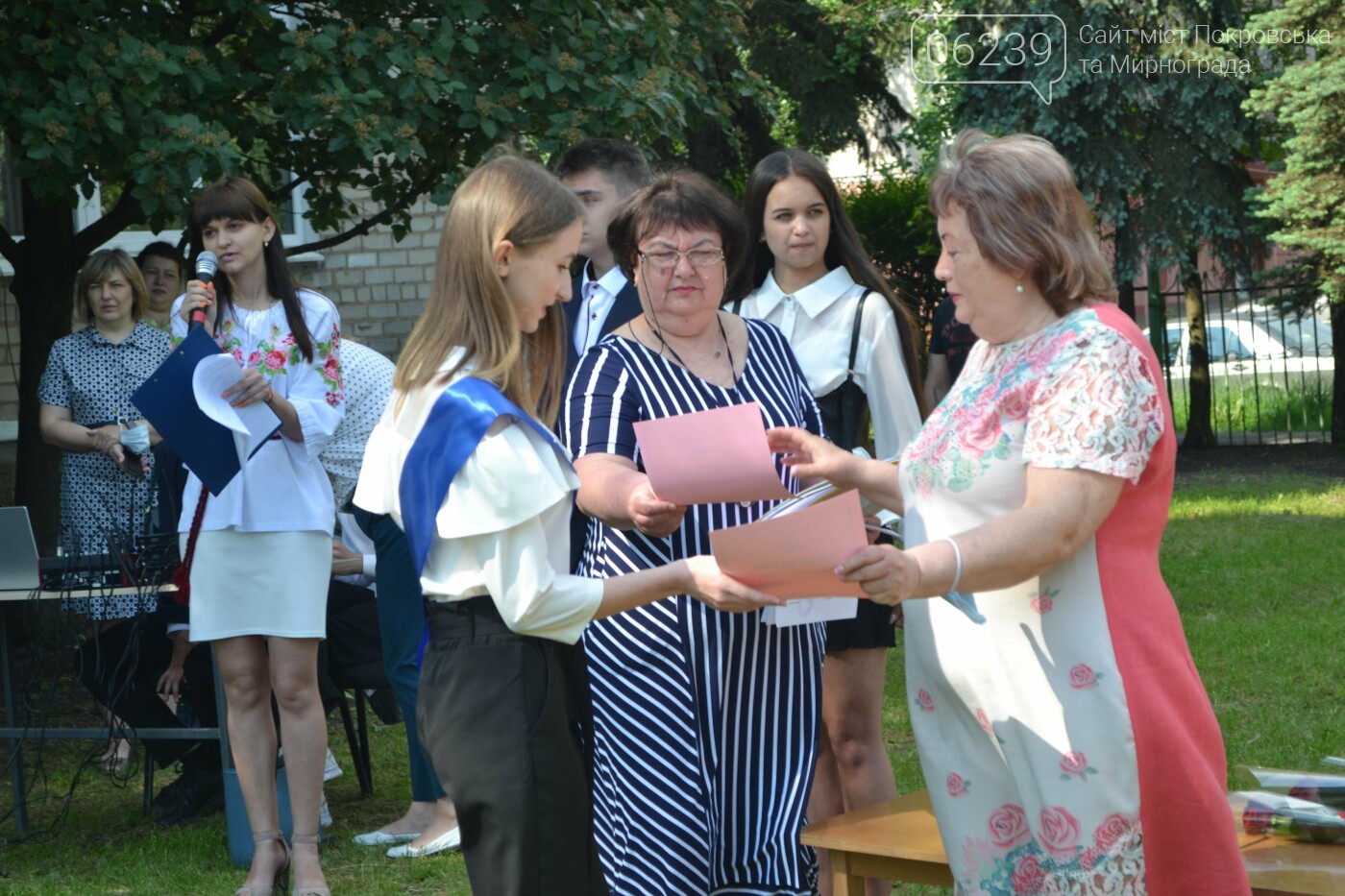 В Покровском городском лицее "Надежда" прозвенел последний звонок (ФОТО), фото-21
