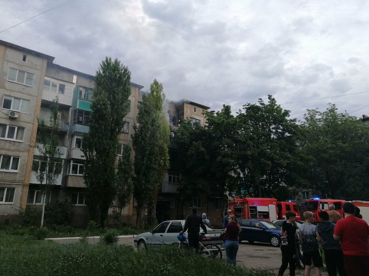 Вчера в Покровске горел балкон в пятиэтажке, фото-4