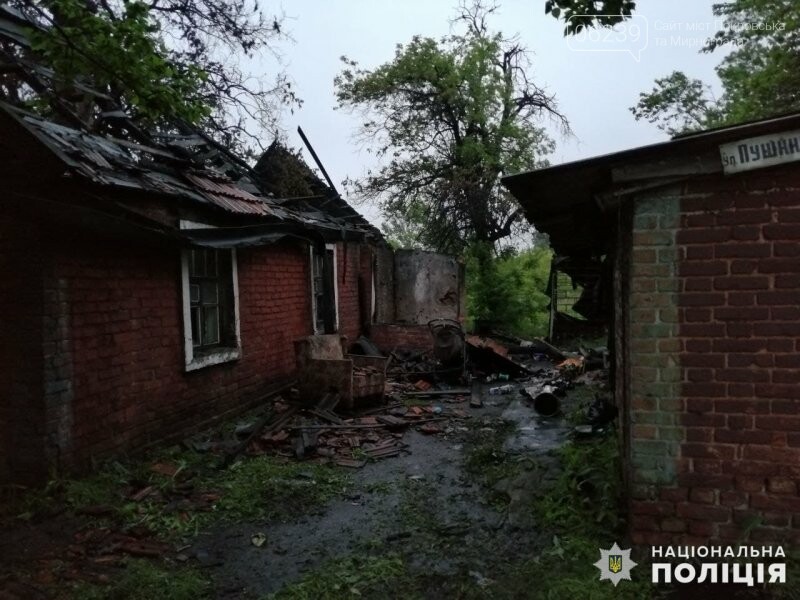Поліція Мирнограда розслідує пожежу, в якій загинув чоловік, фото-1