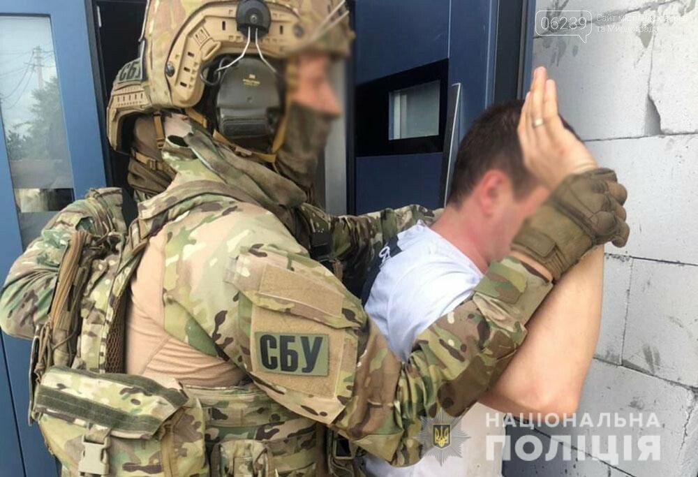 Правоохоронці викрили мережу аптечних закладів у Мирнограді, Вугледарі та Селидовому, де збували наркотики, фото-1