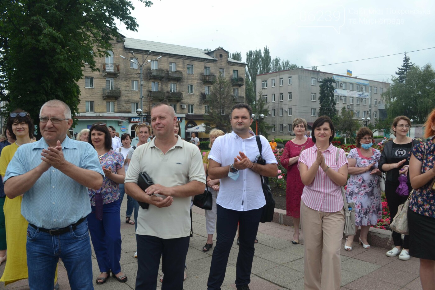 Торжественным митингом в Покровске отметили 25-ю годовщину Конституции Украины, фото-9