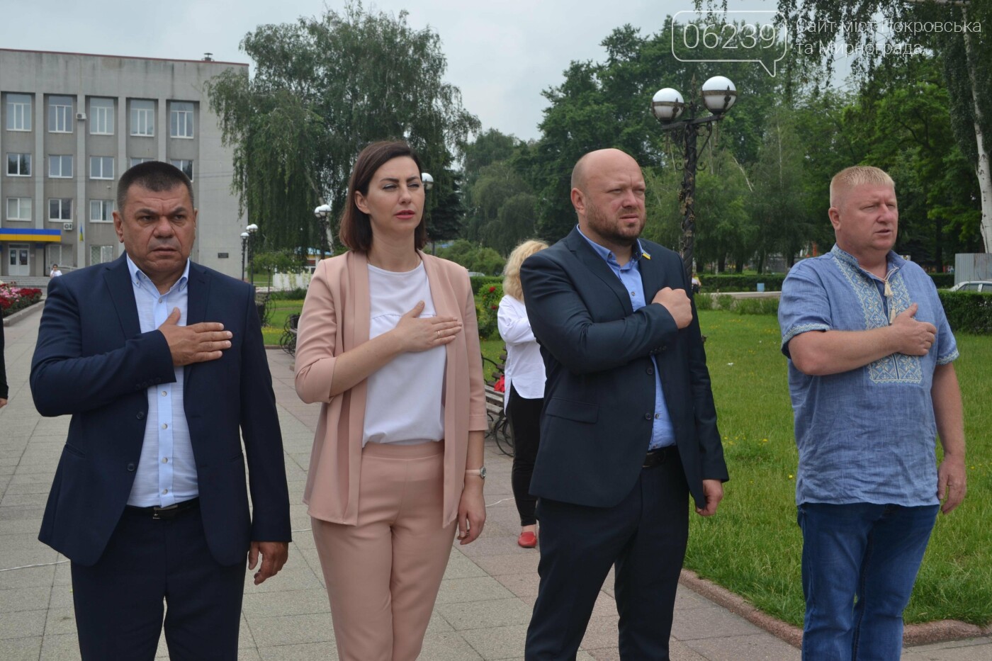 Торжественным митингом в Покровске отметили 25-ю годовщину Конституции Украины, фото-12