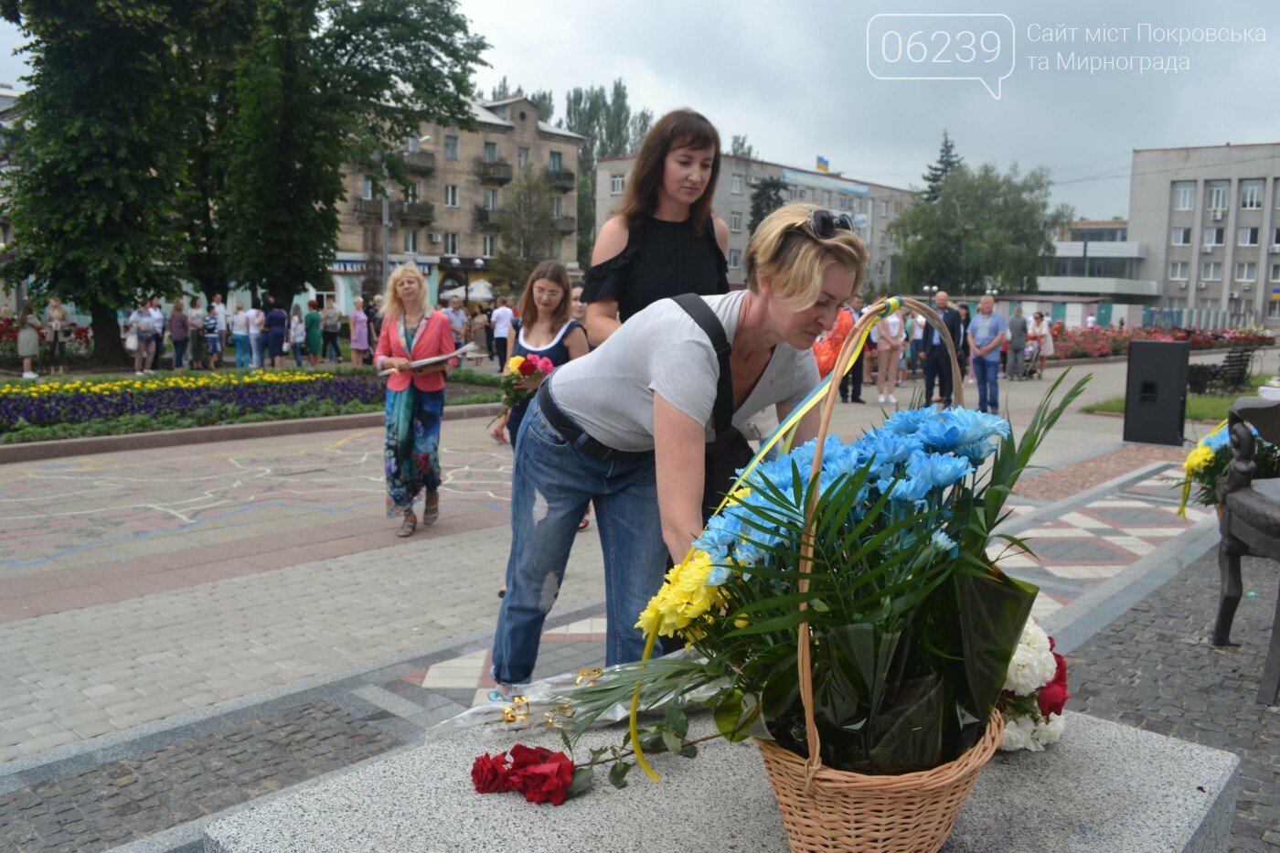 Торжественным митингом в Покровске отметили 25-ю годовщину Конституции Украины, фото-42