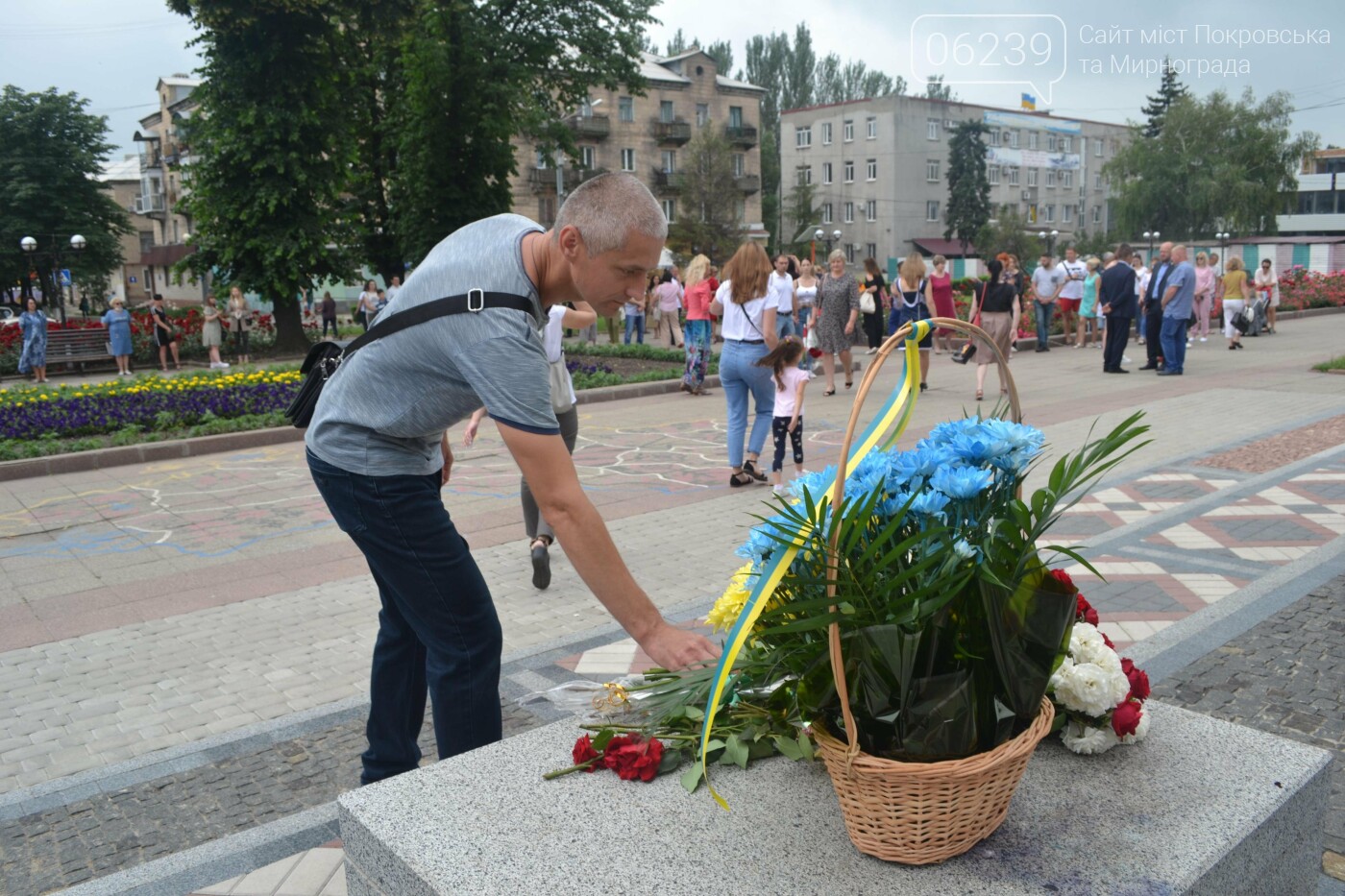 Торжественным митингом в Покровске отметили 25-ю годовщину Конституции Украины, фото-45