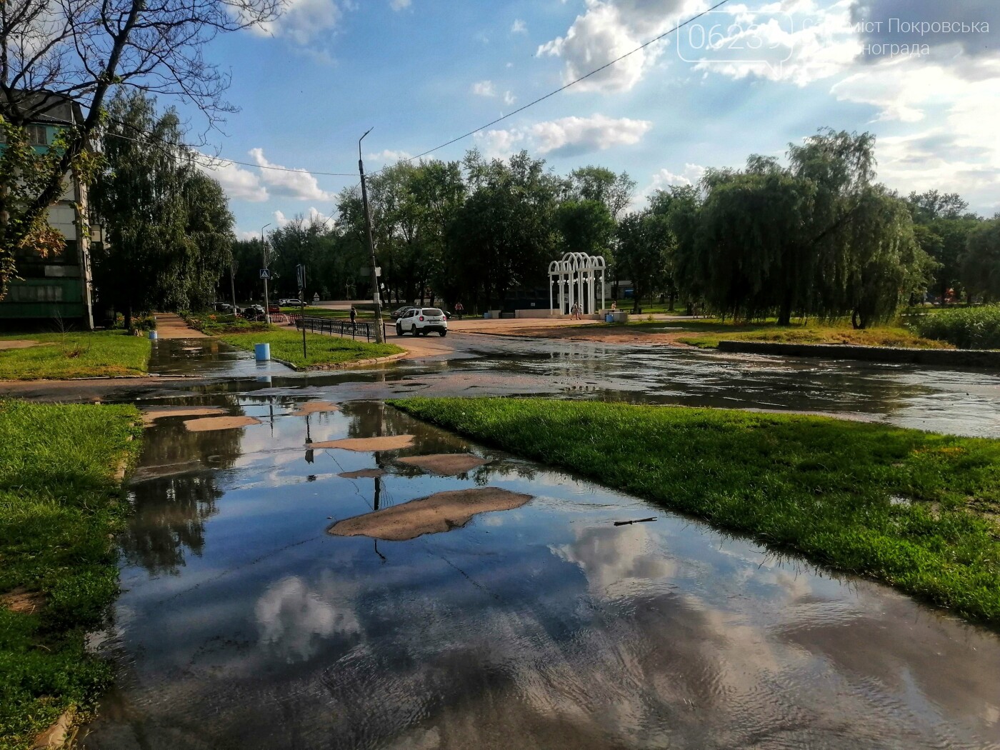 В Покровске на "Южном" произошла очередная авария на канализационном коллекторе (ФОТО), фото-5