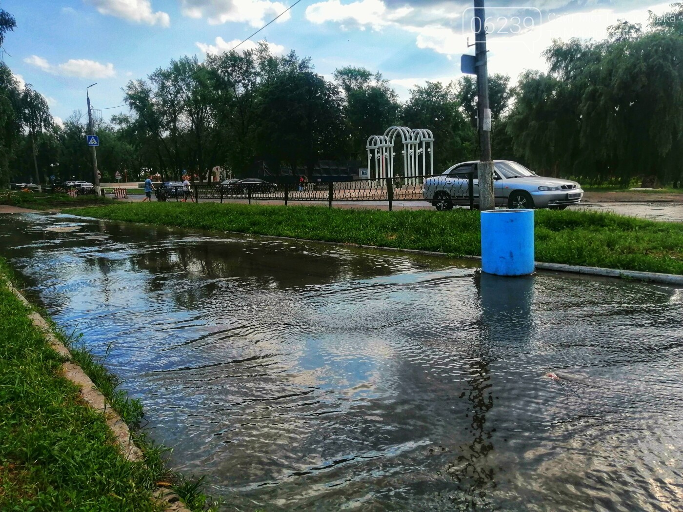 В Покровске на "Южном" произошла очередная авария на канализационном коллекторе (ФОТО), фото-7