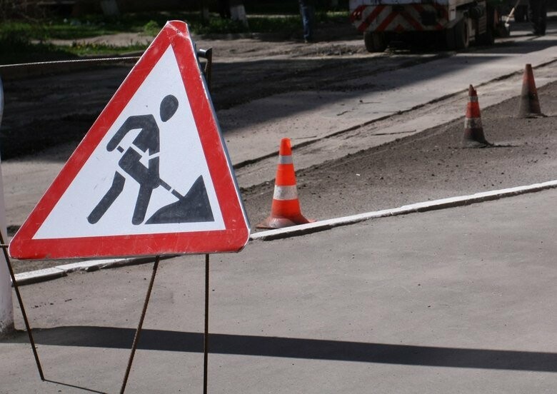 До уваги водіїв Покровська - продовжуються ремонтні роботи на дорозі Добропілля - Краматорськ