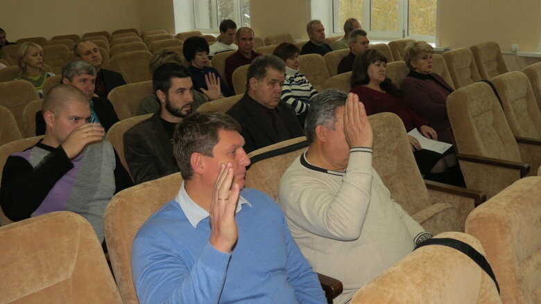 В Покровске школьники сядут за парты 2 сентября