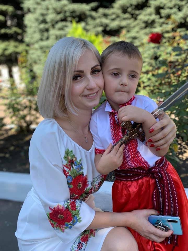 В Новогродовке собирают средства для четырёхлетнего мальчика с раком крови