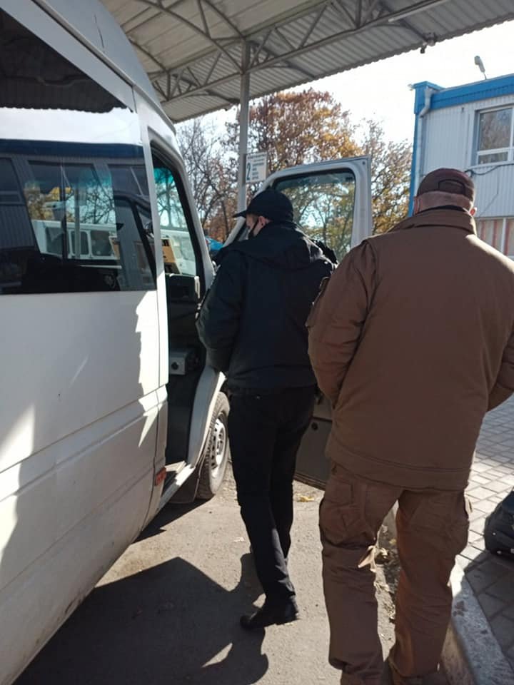 В Покровську проходять рейди щодо контролю за  додержанням правил карантину у транспорті