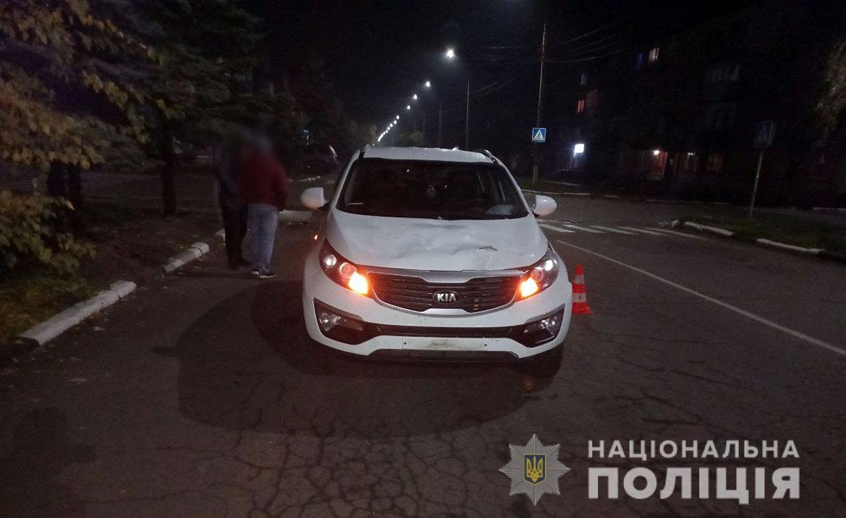 У Покровському районі 50-річний місцевий мешканець потрапив під авто 