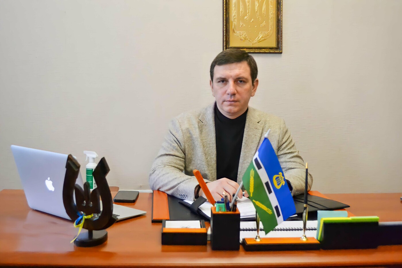 Голова Покровської районної ради Юрій Ключка вітає з наступаючими новорічними святами 