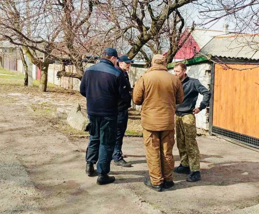 У Покровську представники ДСНС та інспектори КП «Муніципальна служба правопорядку» проводять профілактичні бесіди 