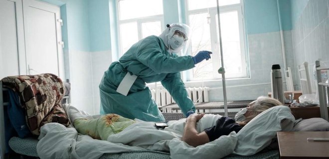 Лабораторії Донеччини повідомили про ще 373 хворих на COVID-19 за минулу добу