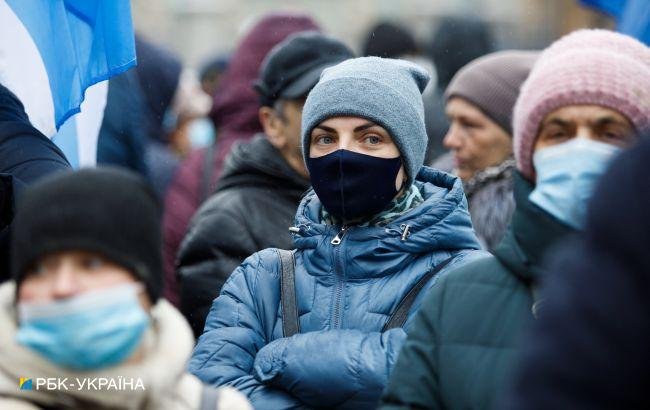 В Украине за сутки с COVID-19 госпитализировали 4 тысячи пациентов