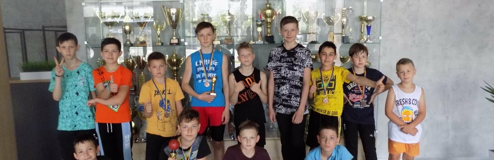 Мирноградські спортсмени успішно виступили на турнірі-меморіалі з баскетболу пам`яті Євгена Богданова