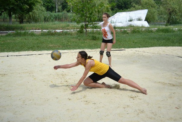 В Красноармейске прошел захватывающий турнир по пляжному волейболу (фото) - фото 1
