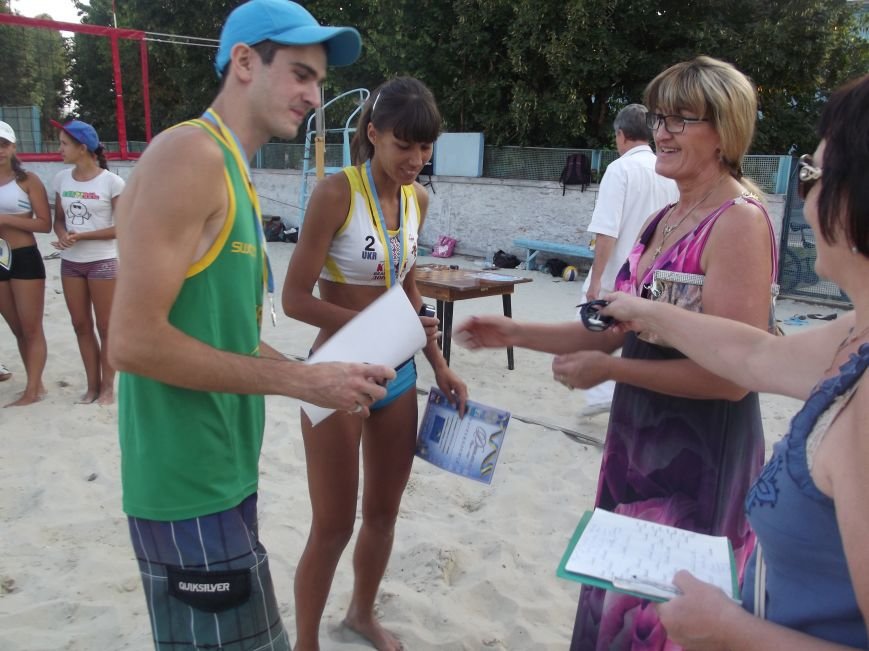 Волейболисты из Красноармейска и Родинского заняли призовые места на областных соревнованиях (фото) - фото 3