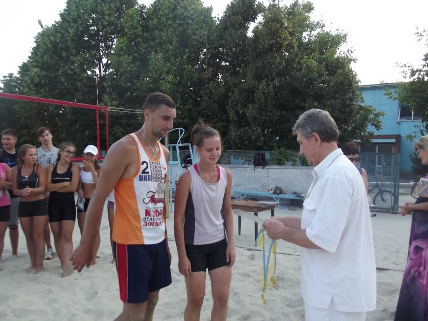 Волейболисты из Красноармейска и Родинского заняли призовые места на областных соревнованиях (фото) - фото 4