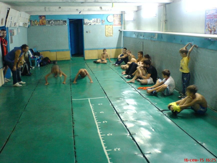 В Красноармейске состязались в силовом многоборье и играли в дартс (фото) - фото 1